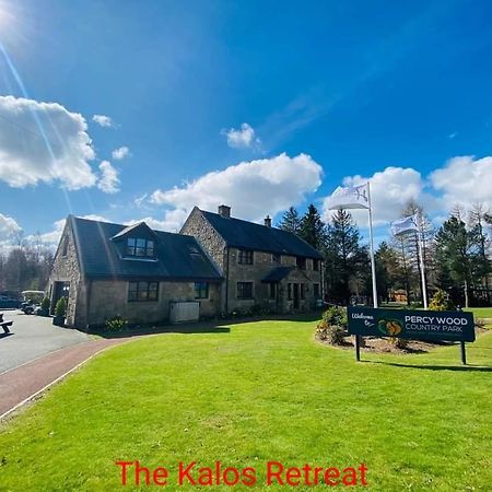 The Kalos Retreat - Hot Tub Lodge With Free 18 Hole Golf Course Swarland Bagian luar foto